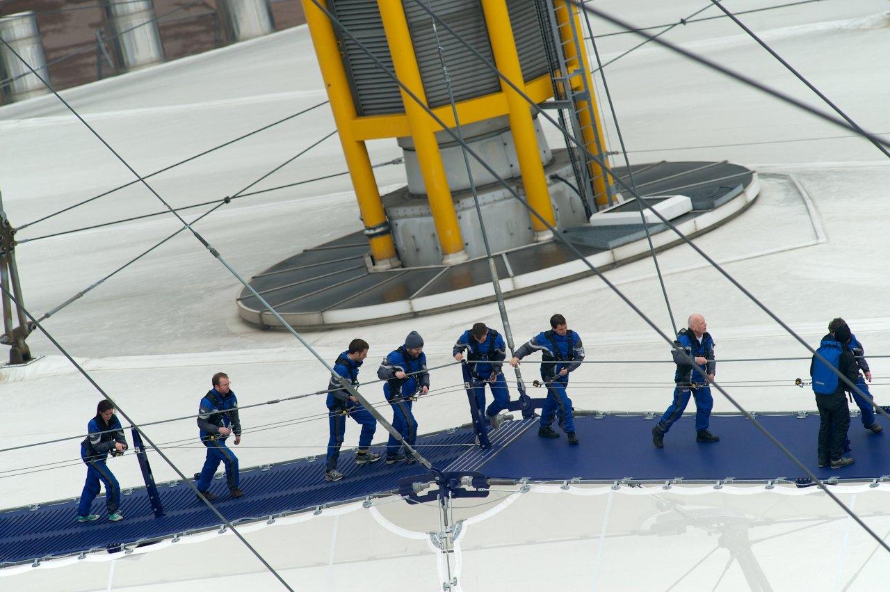 upattheo2_005.jpg